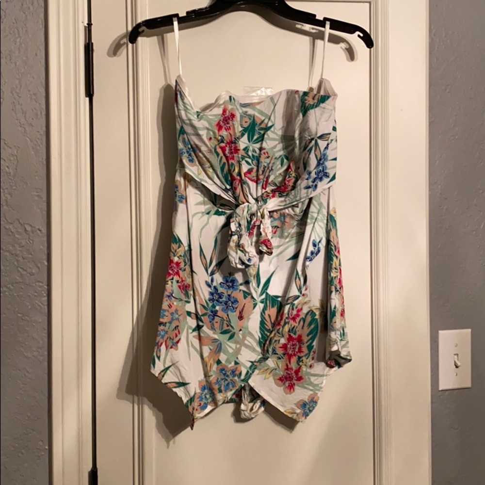 Strapless romper